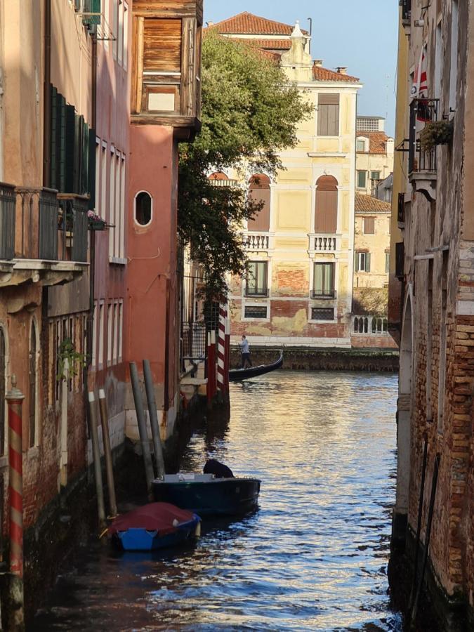 Friendly Venice Suites Eksteriør billede