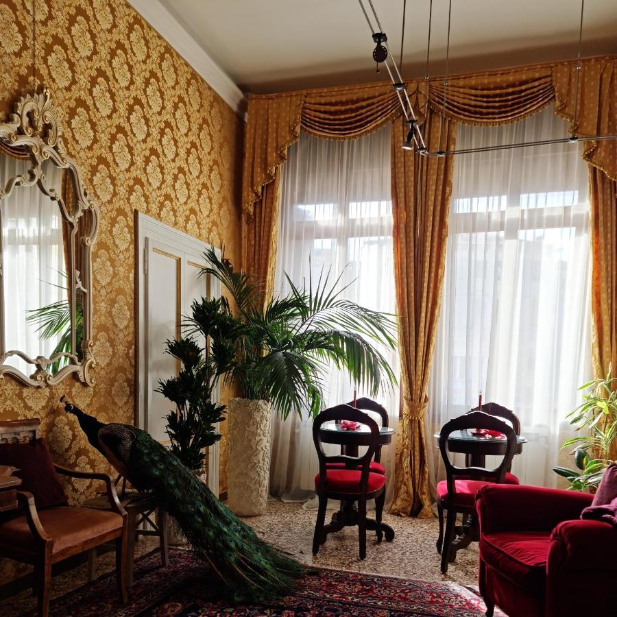 Friendly Venice Suites Eksteriør billede