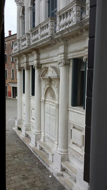 Friendly Venice Suites Eksteriør billede