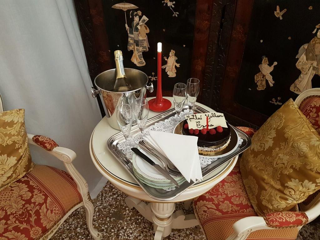 Friendly Venice Suites Eksteriør billede