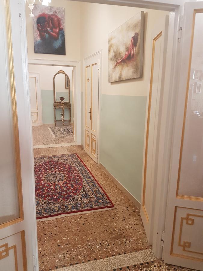 Friendly Venice Suites Eksteriør billede